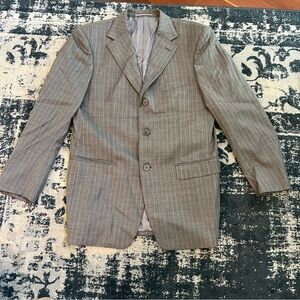 Mantoni Wool Grey Pinstripe Suit Jacket sport coat Blazer, Men’s 38/32 R
